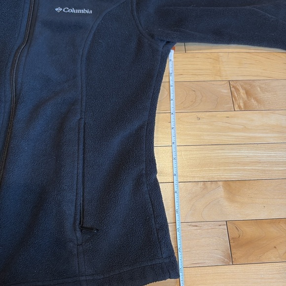 Columbia Black Zip Fleece - Picture 9 of 10